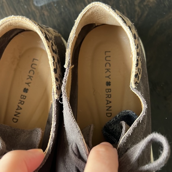 Lucky brand gray suede leopard back trim sneakers - Picture 4 of 4